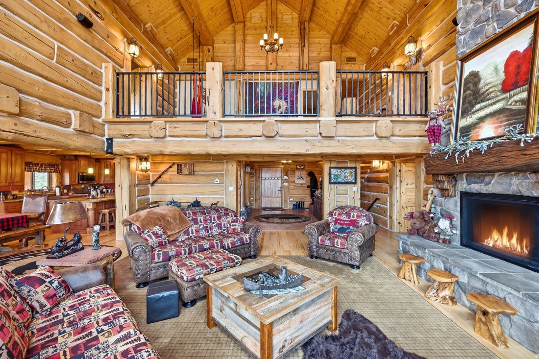 House in Garden, Utah, United States 5 - 18254039