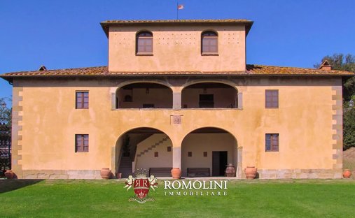 Villa in Laterina Pergine Valdarno, Tuscany, Italy 1
