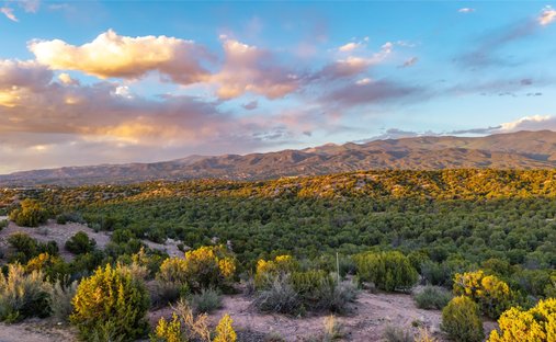 Land in Santa Fe, New Mexico, United States 1