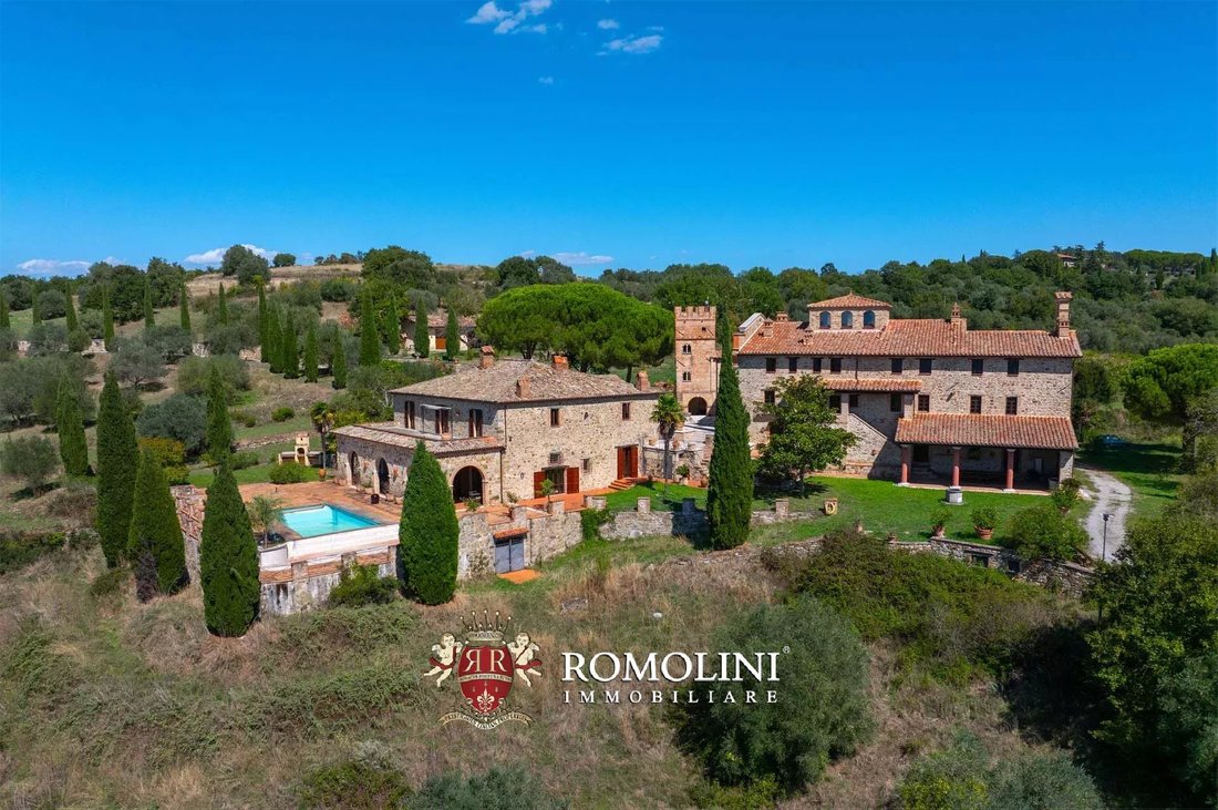 Estate in Piegaro, Umbria, Italy 4 - 17141094