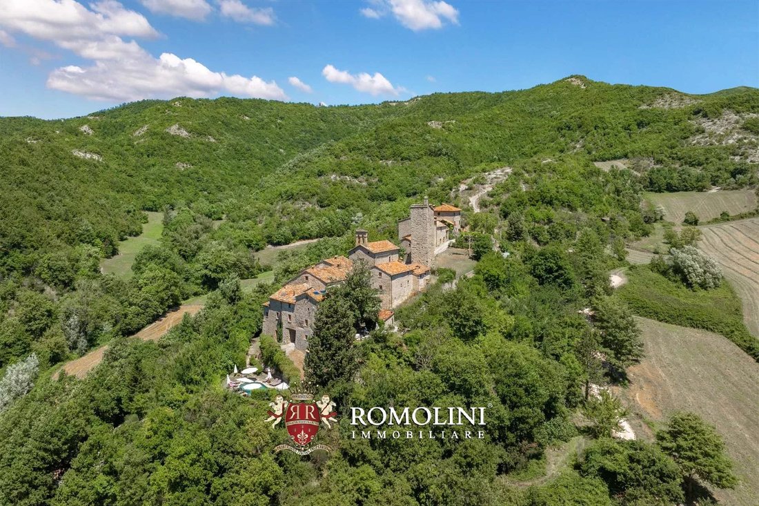 Castle in Mercatello sul Metauro, Marche, Italy 3 - 16317385