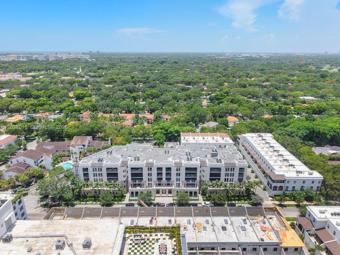 Condo in Coral Gables, Florida, United States 3 - 18296011