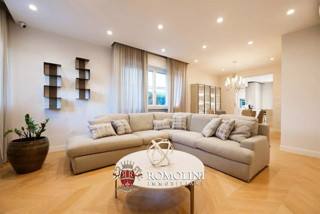 Villa in Fiumetto, Pietrasanta, Italy 1 - 16026778