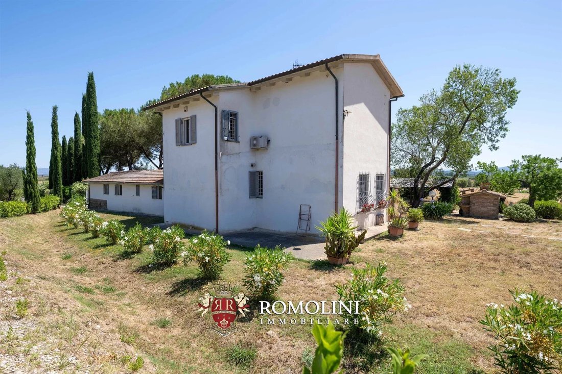 Villa in Castle of Castiglione, Castiglione della Pescaia, Tuscany 5 - 15992621