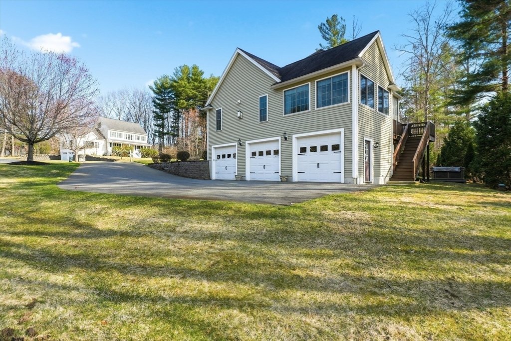House in Haverhill, Massachusetts, United States 1 - 18066643