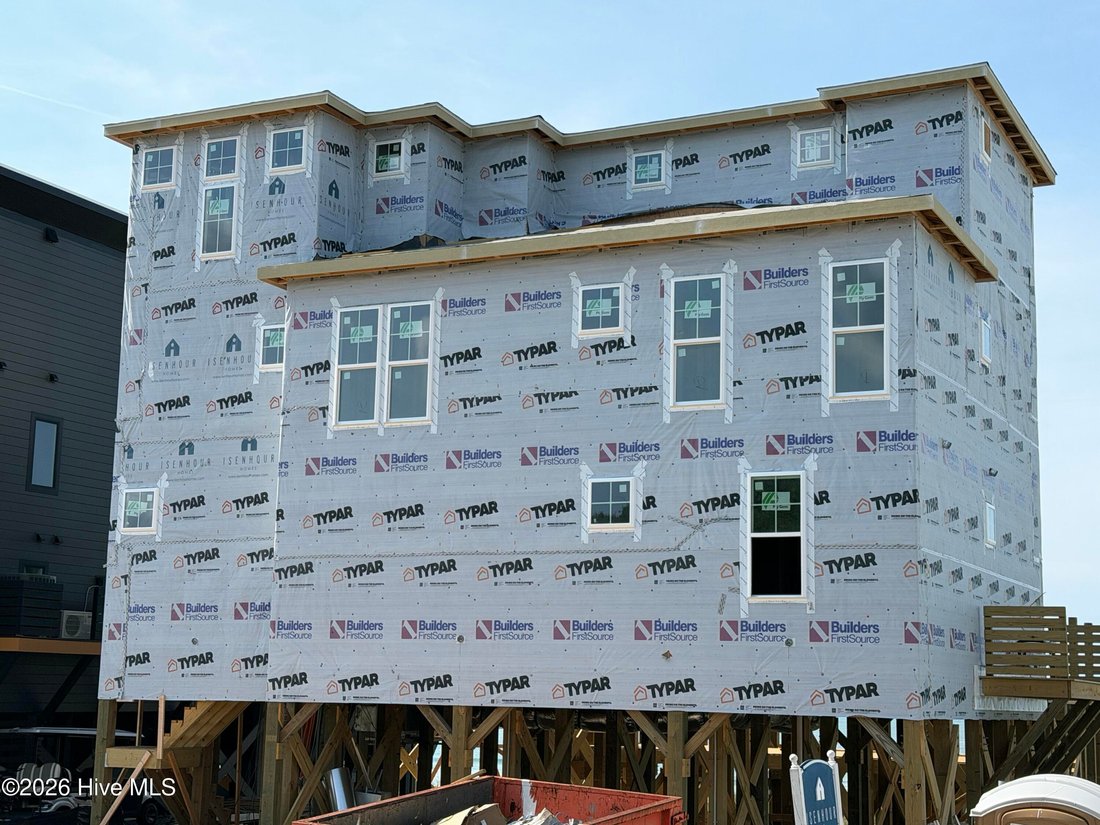 House in Oak Island, North Carolina, United States 2 - 18290626