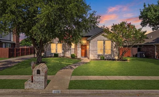 House in Carrollton, Texas, United States 1