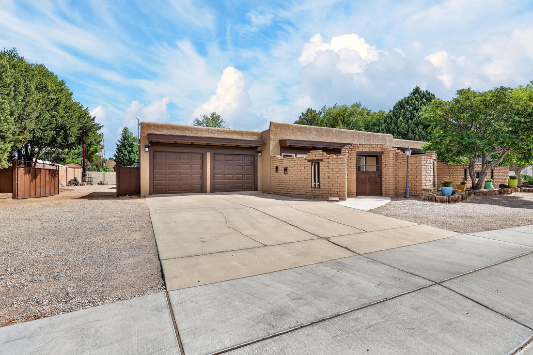 House in Albuquerque, New Mexico, United States 2 - 18288179