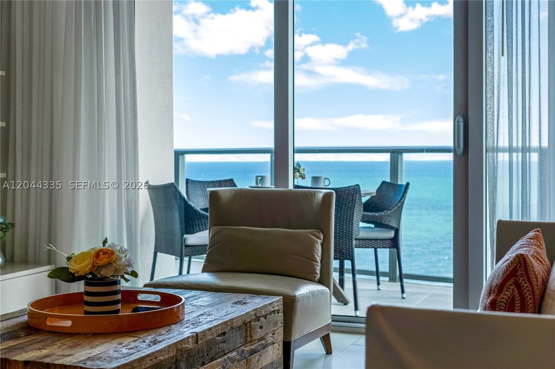 Condo in Hallandale Beach, Florida, United States 3 - 18291996
