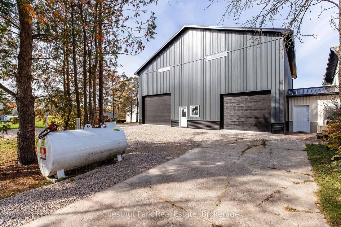 House in Miller Lake, Ontario, Canada 3 - 16705801