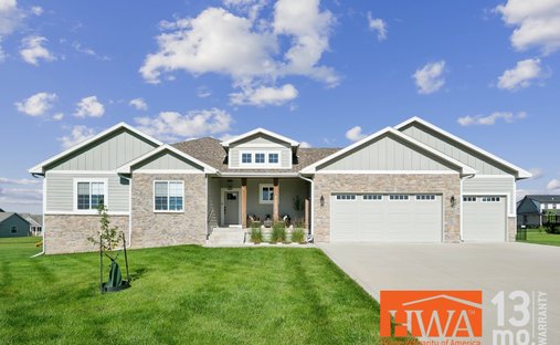 House in Cumming, Iowa, United States 1