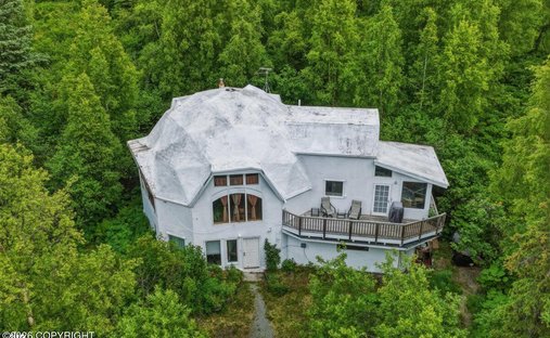 House in Anchorage, Alaska, United States 1