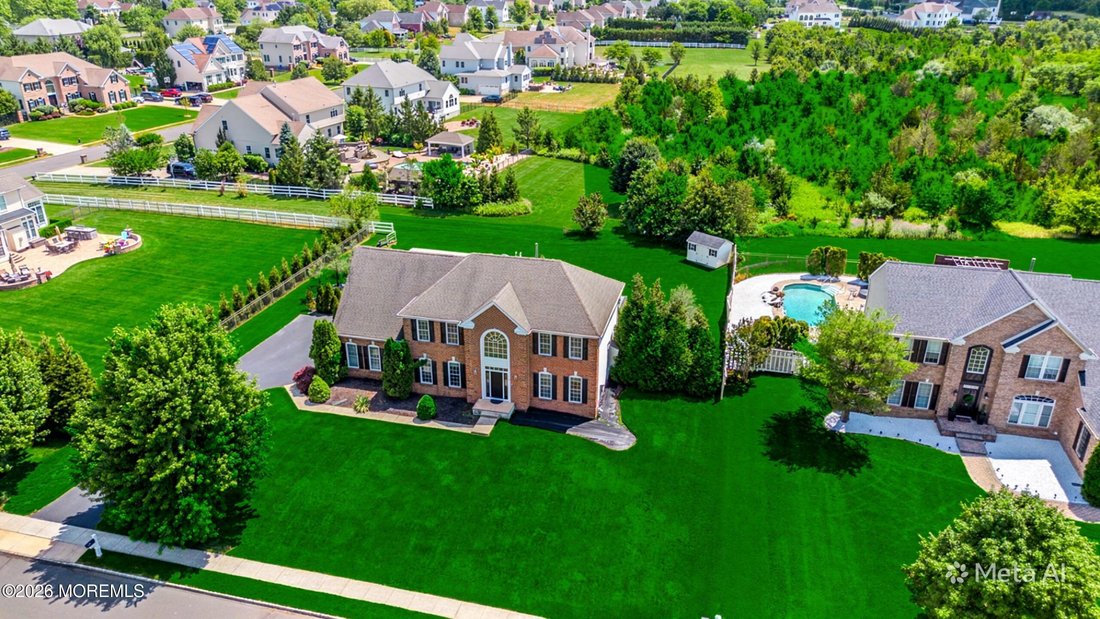Freehold Township, New Jersey, United States 3 - 18282738