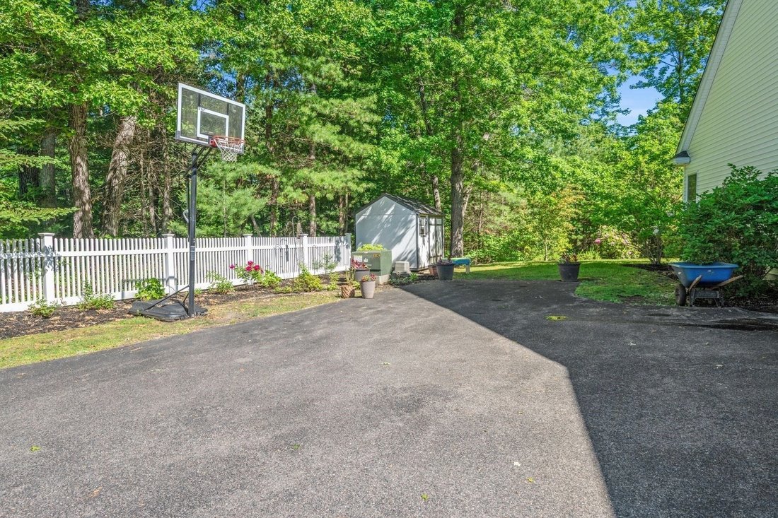 House in Middleton, Massachusetts, United States 4 - 18282148