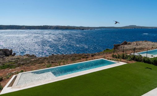 Villa in es Mercadal, Balearic Islands, Spain 1