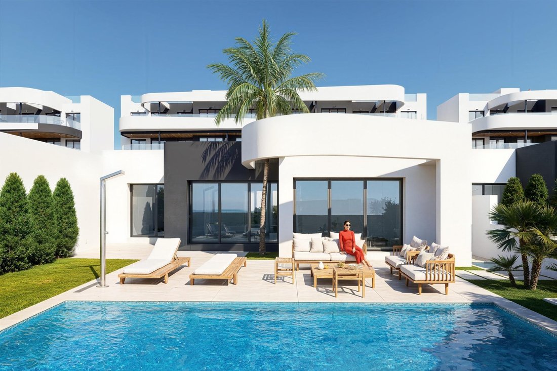 Villa in Los Alcazares, Región de Murcia, Spain 2 - 18282011