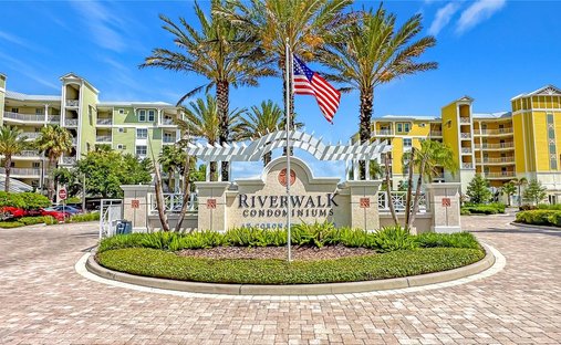 Condo in New Smyrna Beach, Florida, United States 1