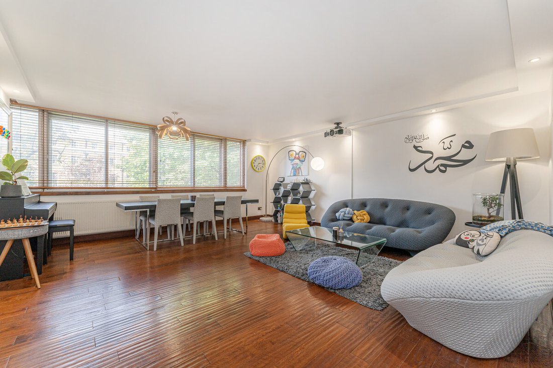 Apartment in Hyde Park, Westminster, England 1 - 18280112