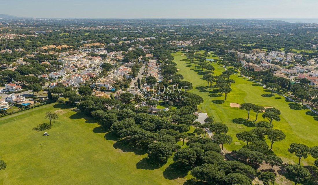 Villa in Vilamoura, Quarteira, Algarve 2 - 18282621
