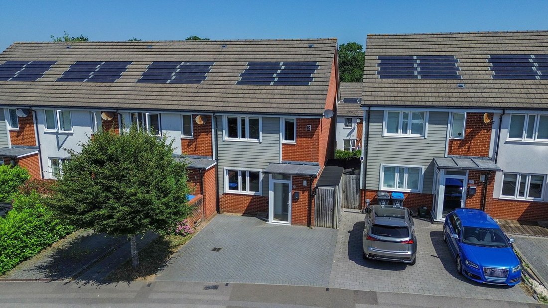 Haus in Haywards Heath, England 1 - 18282141
