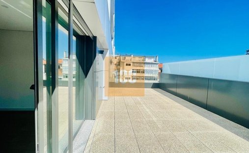 Apartamento en Cedofeita, Santo Ildefonso, Sé, Miragaia, São Nicolau e Vitória, Distrito de Oporto, Portugal 1