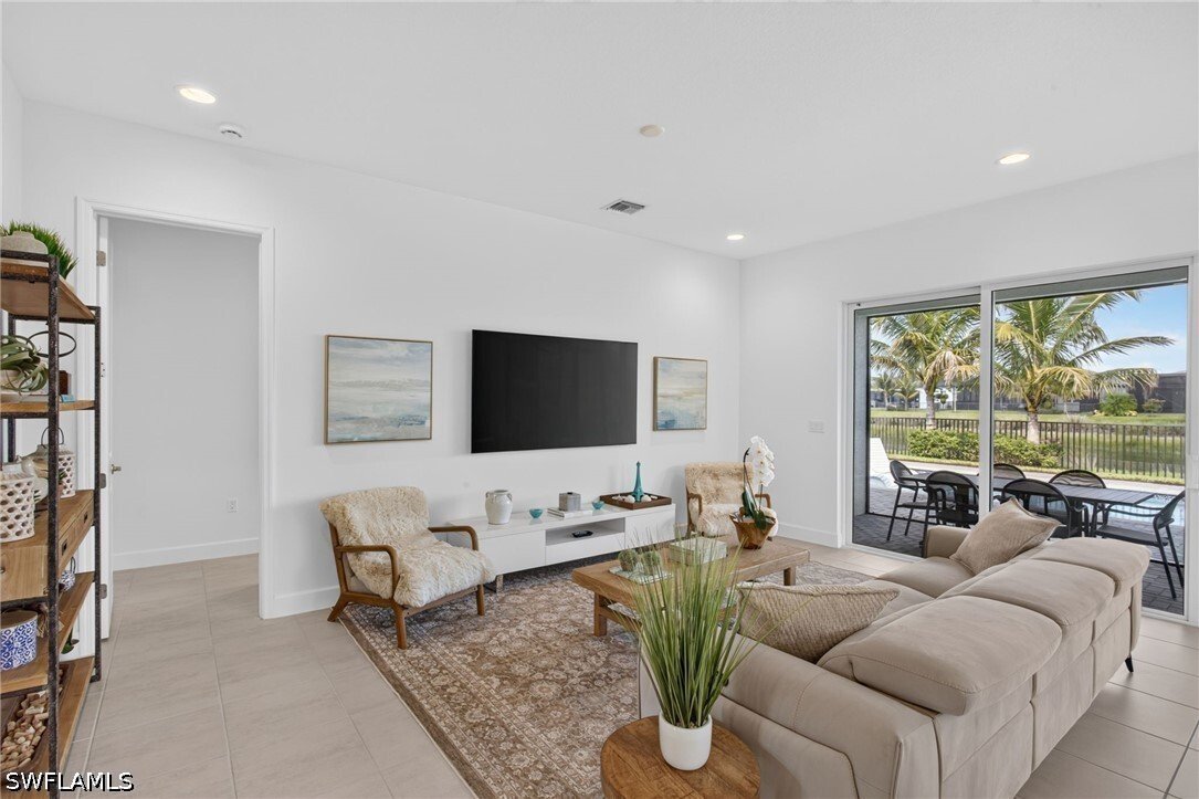 House in Naples, Florida, United States 3 - 18283883