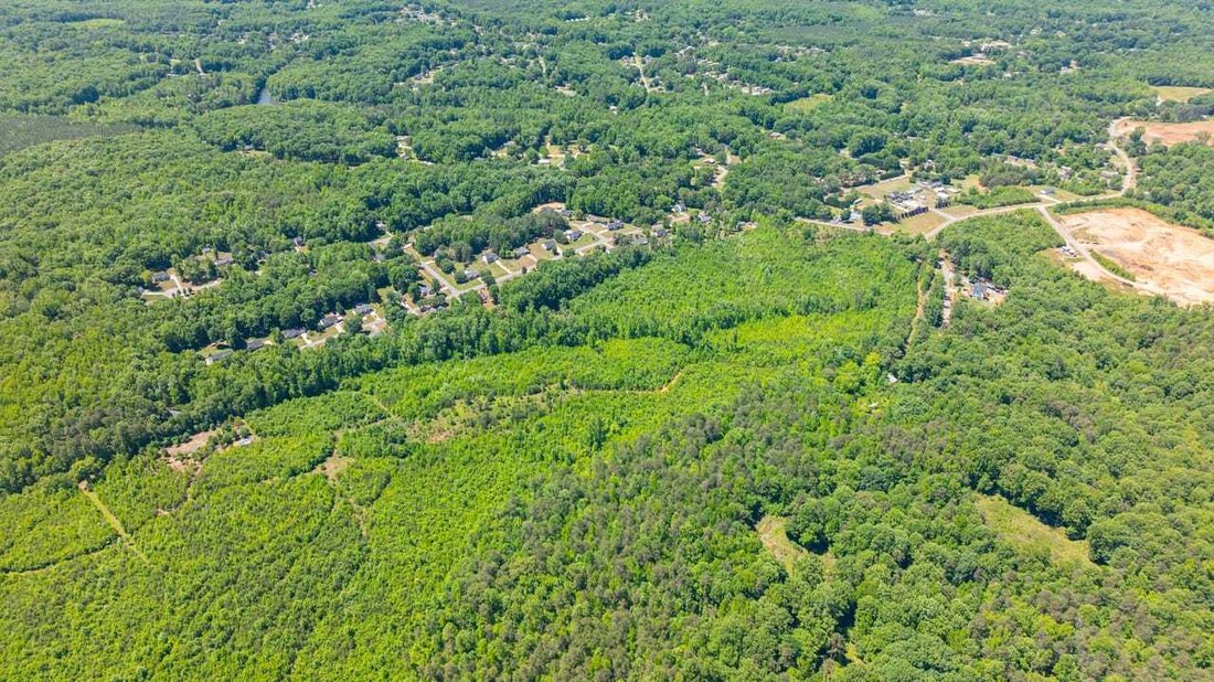 Land in Gastonia, North Carolina, United States 2 - 18280389