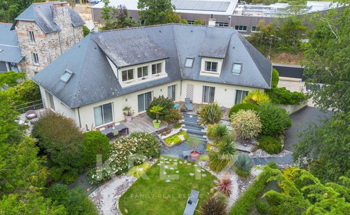 House in Centre, Rennes, France 1