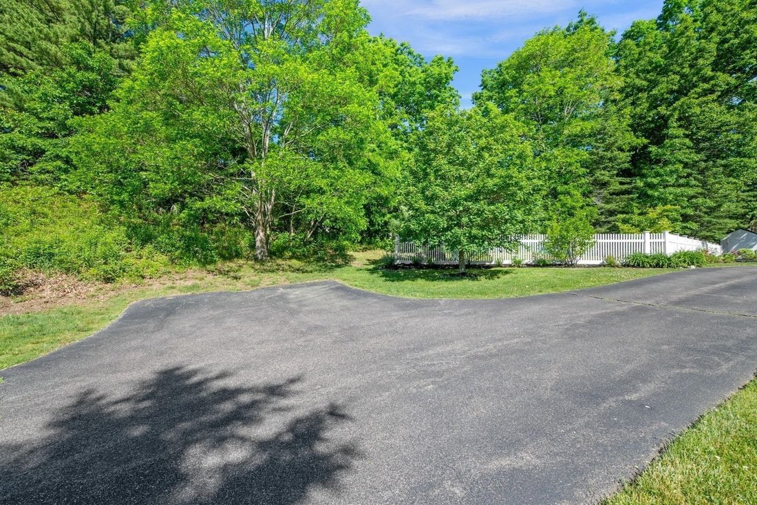 House in Middleton, Massachusetts, United States 3 - 18282148