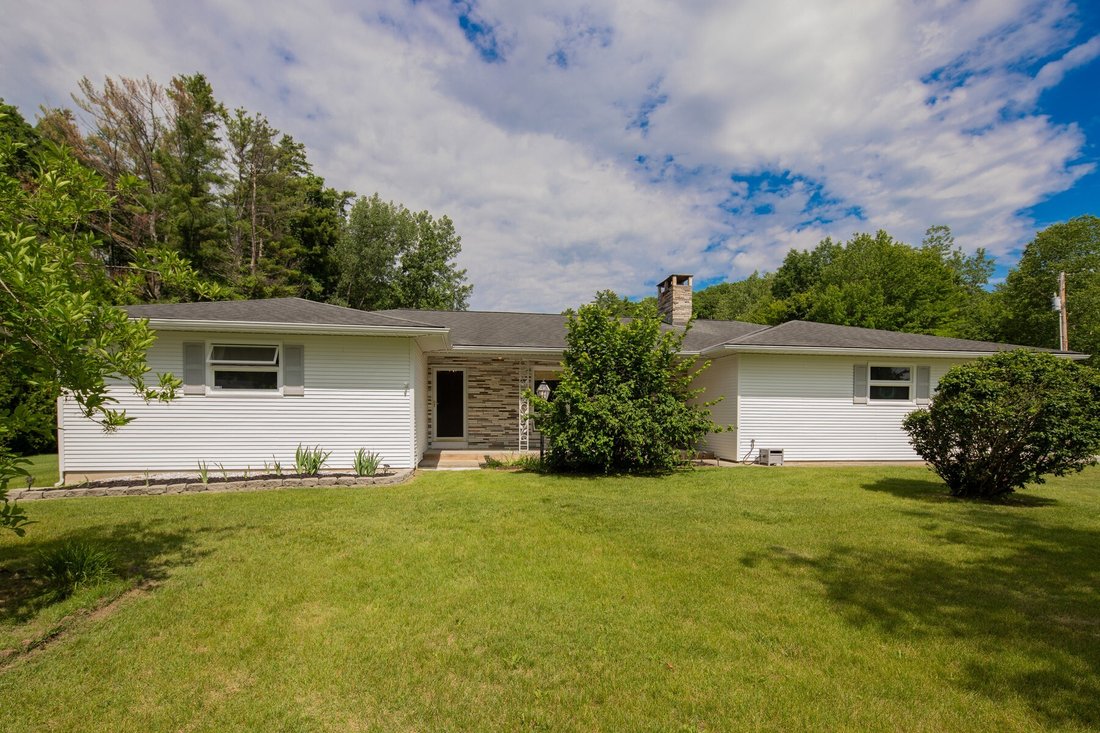 House in West Rutland, Vermont, United States 4 - 18283072