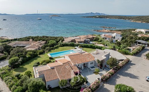 Villa a Liscia di Vacca, Arzachena, Italia 1