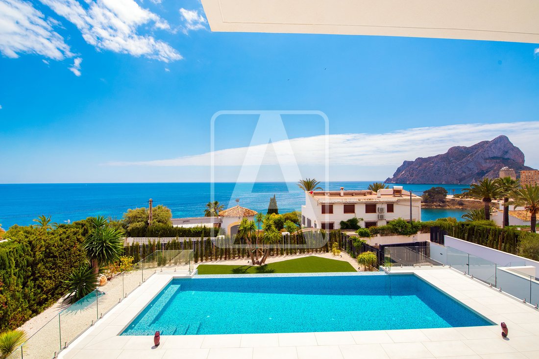 Villa in Calp / Calpe, Valencian Community, Spain 1 - 11587558