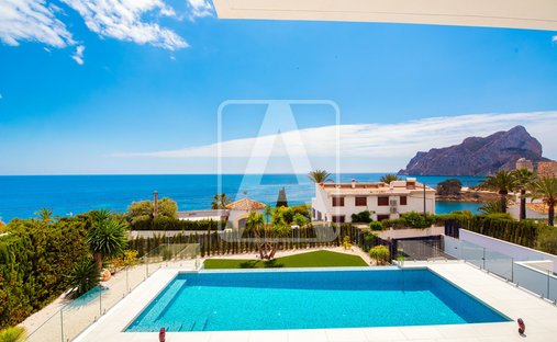 Villa en Calp / Calpe, Comunidad Valenciana, España 1