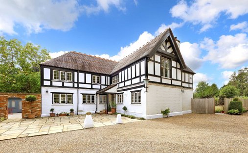 Haus in Maidenhead Court, England 1
