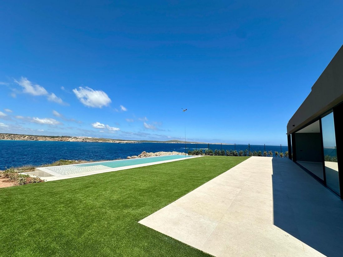 Villa in es Mercadal, Balearic Islands, Spain 4 - 18281099