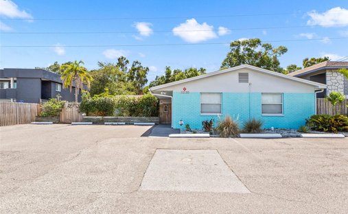 St. Petersburg, Florida, United States 1