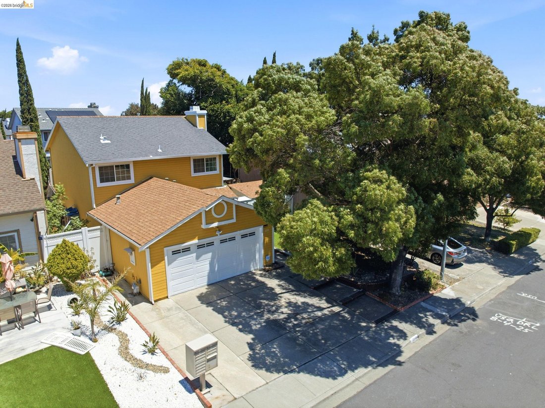 Pittsburg, California, United States 1 - 18283340
