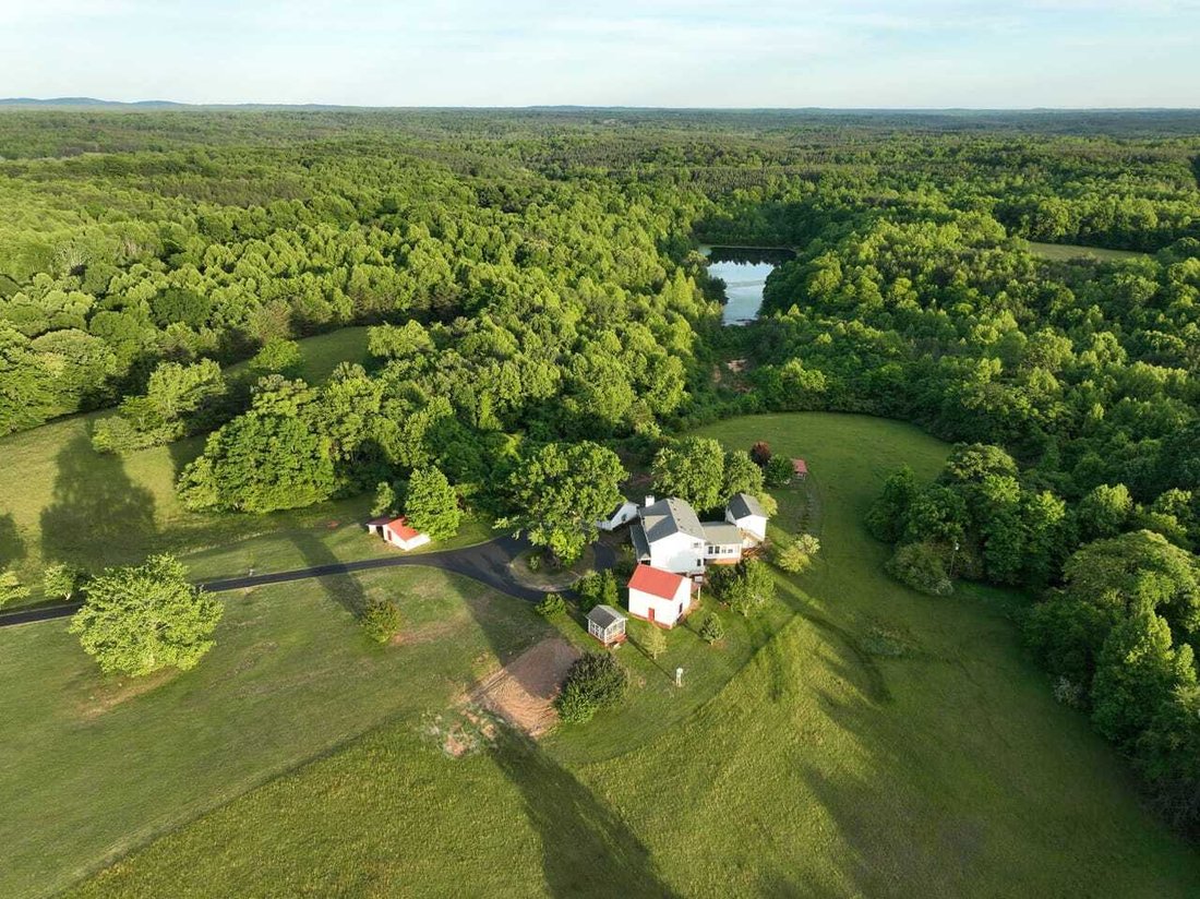 House in Callands, Virginia, United States 4 - 18280420