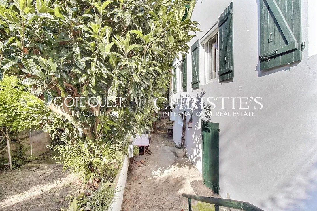 House in Centre Ville, Saint-Jean-de-Luz, France 2 - 18282718