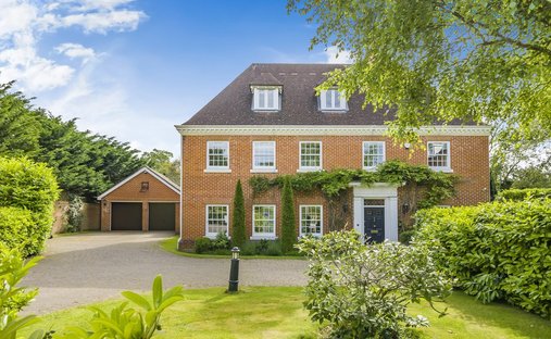 Bungalow in Arkley, Barnet, England 1