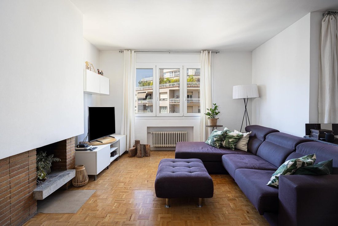 Apartment in Eixample, Barcelona, Spain 1 - 18281093