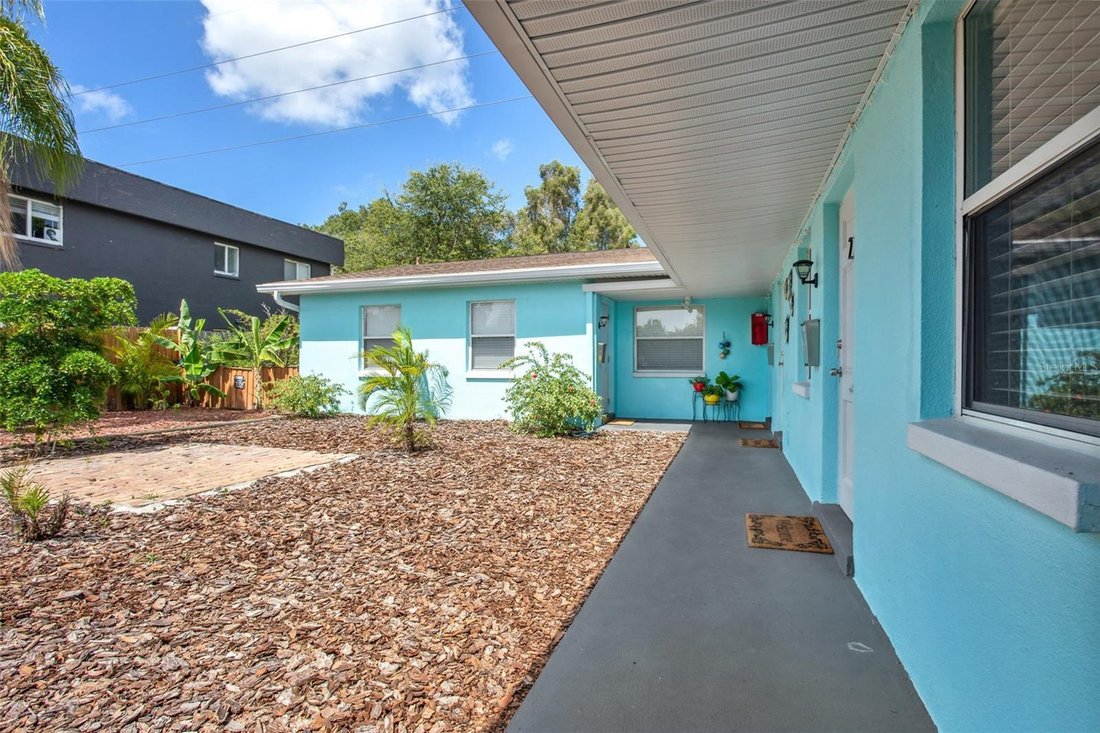 St. Petersburg, Florida, United States 3 - 18281012