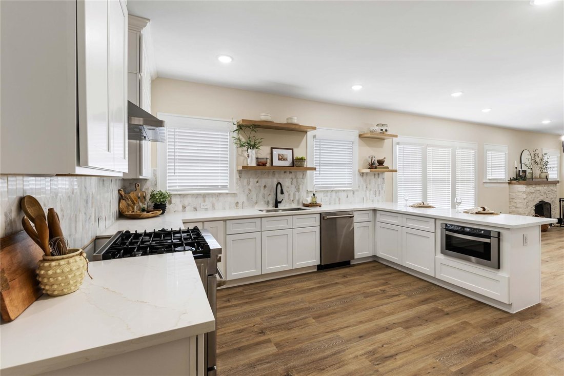 House in Houston, Texas, United States 5 - 18281091