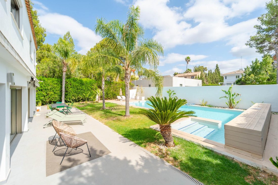 Villa in l'Eliana, Valencian Community, Spain 2 - 18281080