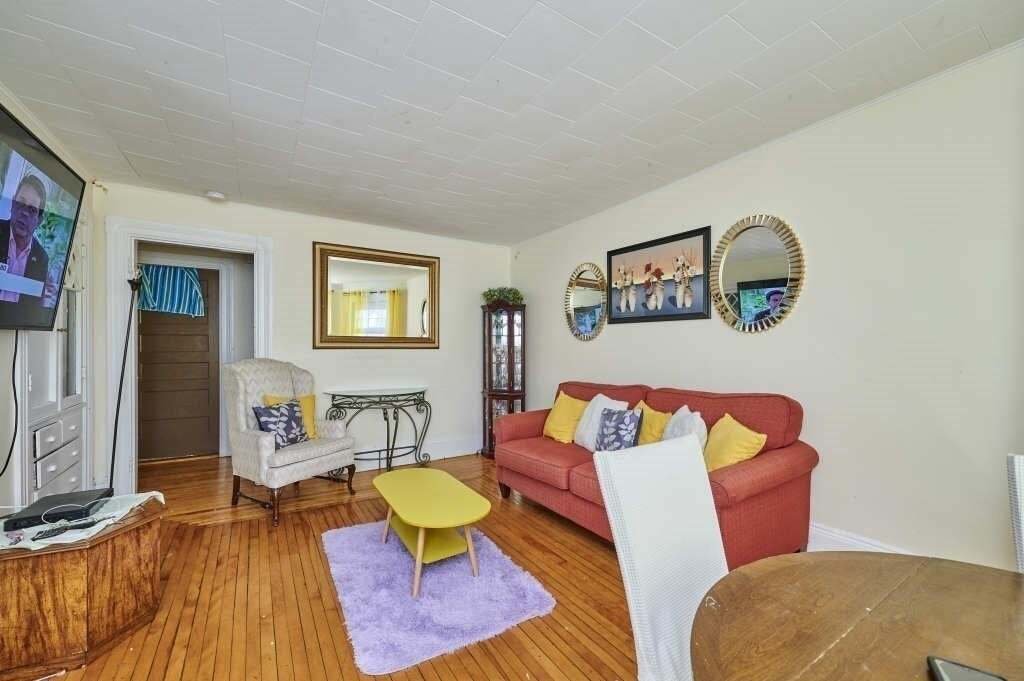 House in Lynn, Massachusetts, United States 4 - 18283345