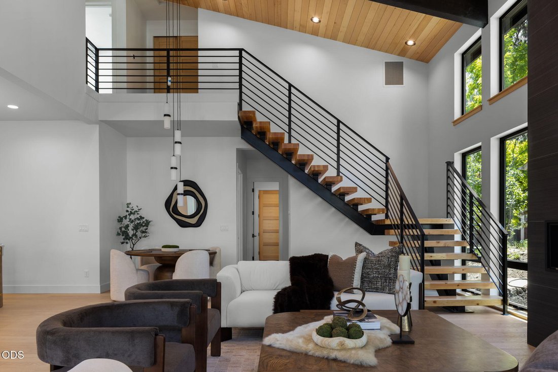 House in Bend, Oregon, United States 5 - 17933481