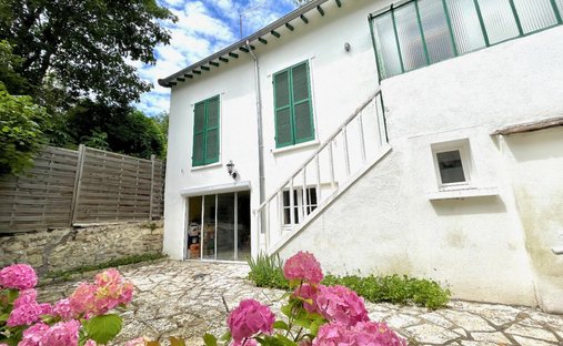 House in Saint-Cloud, Ile-de-France, France 1