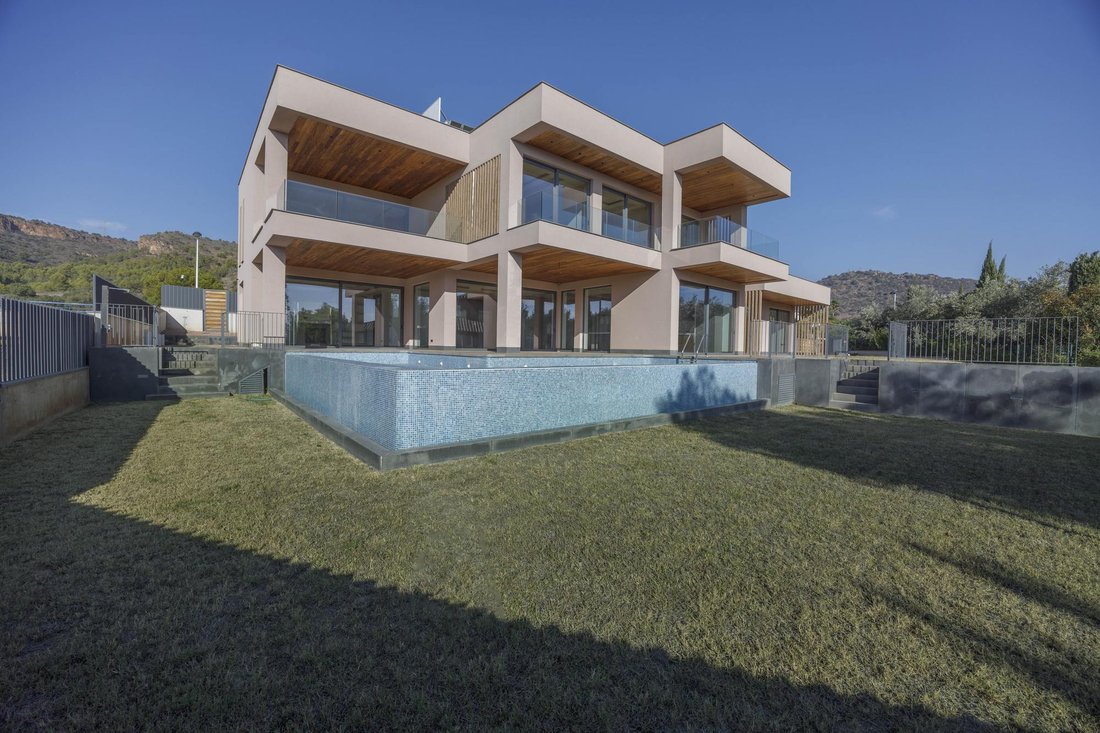 Villa in Los Monasterios, Valencian Community, Spain 4 - 16988897