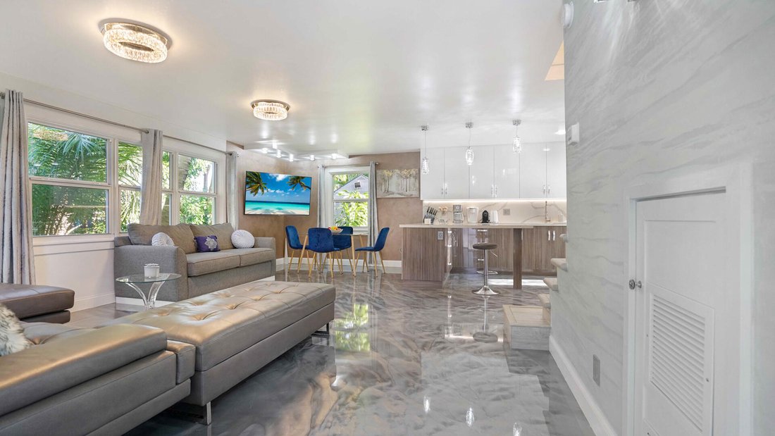 House in Wilton Manors, Florida, United States 1 - 18280306