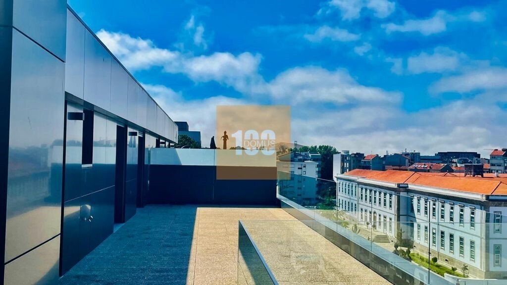 Appartement à Cedofeita, Santo Ildefonso, Sé, Miragaia, São Nicolau e Vitória, District de Porto, Portugal 1 - 18282507